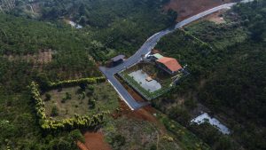 Nhà đồi có khu trồng rau, nuôi cá rộng 1.600 m2