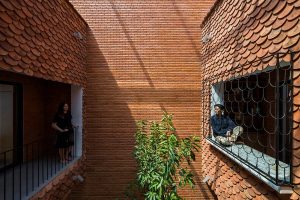 Ưu và nhược điểm của ngói vảy cá?