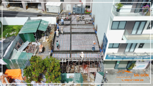 Cập nhật hình ảnh đổ bê tông dầm, sàn lầu 1 Mrs. Diễu’s House
