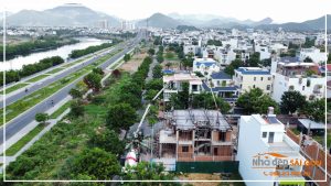 Cập nhật hình ảnh đổ bê tông dầm, sàn lầu 2 Mr. Thanh’s Villa