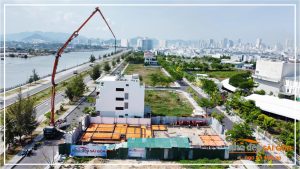 Cập nhật hình ảnh đổ bê tông dầm, sàn tầng trệt Mr. Thiết’s Villa